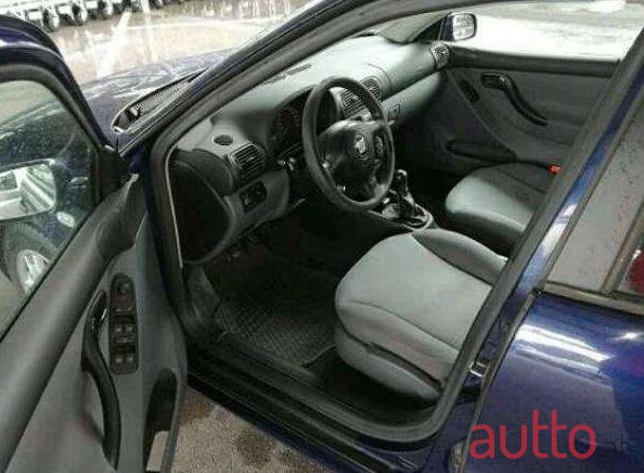 2000' SEAT Leon photo #4