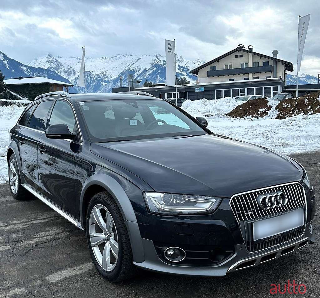 2015' Audi A4 Allroad photo #3