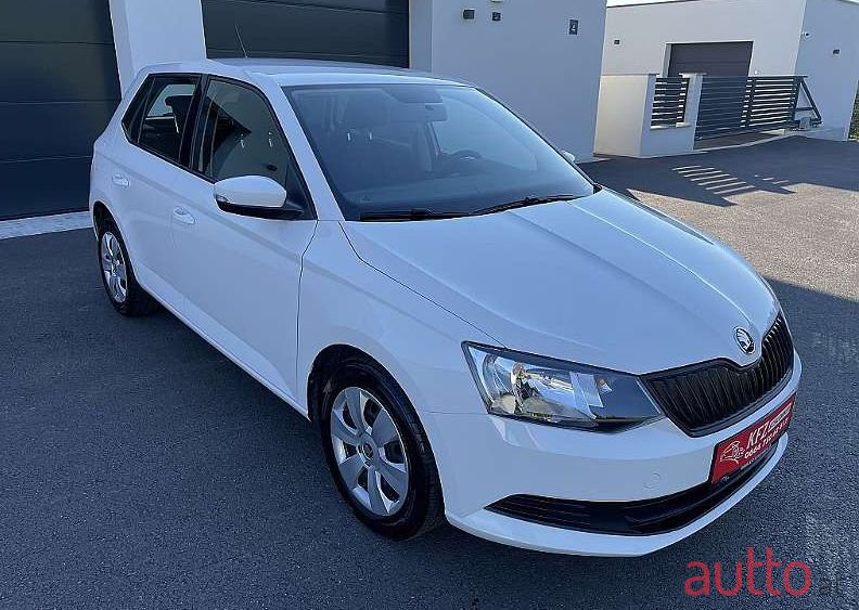 2007' Skoda Fabia photo #1