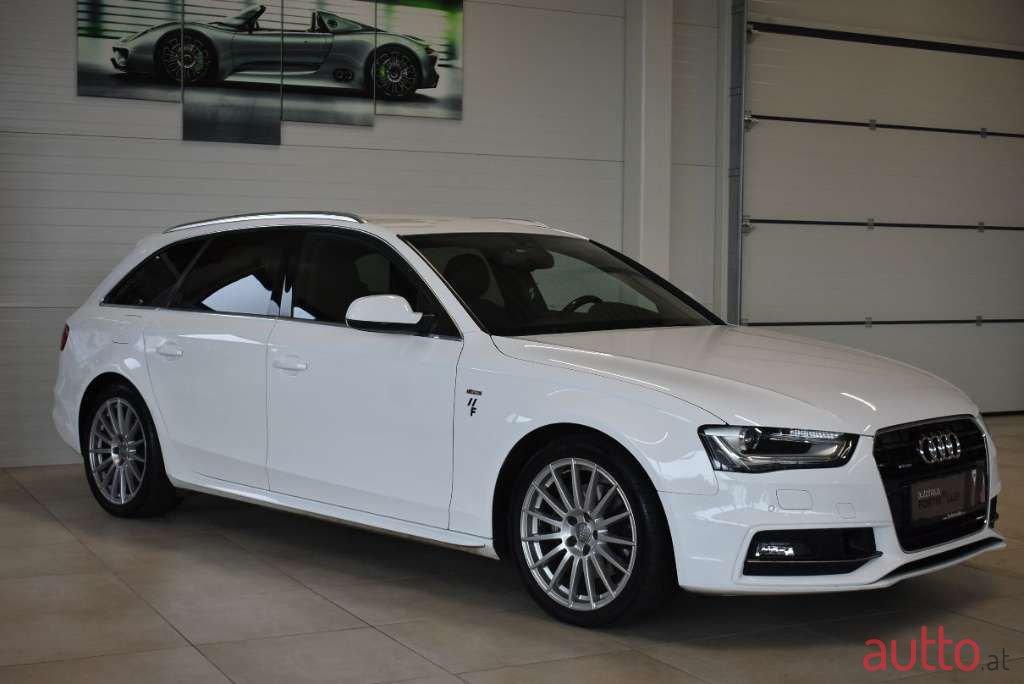 2012' Audi A4 photo #6