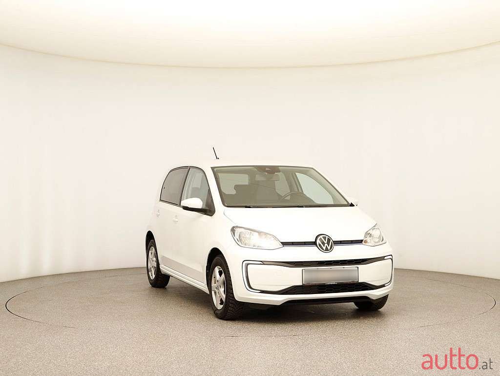 2021' Volkswagen Up! photo #2