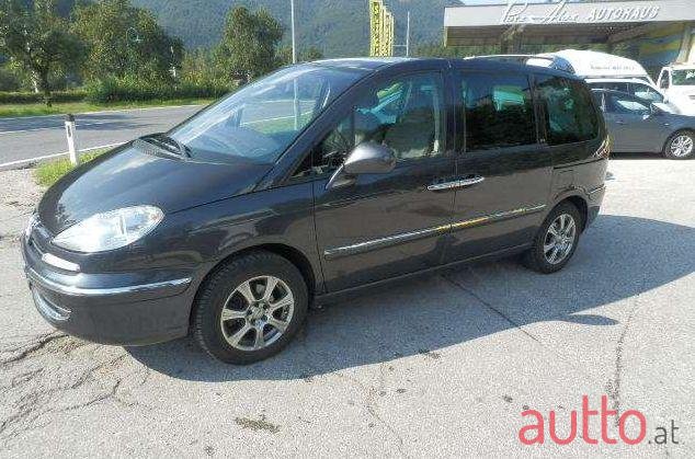 2009' Peugeot 807 photo #1