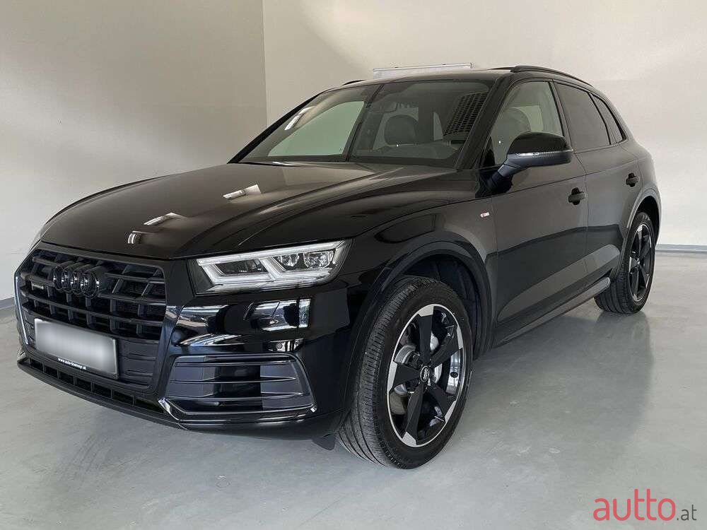 2019' Audi Q5 photo #4