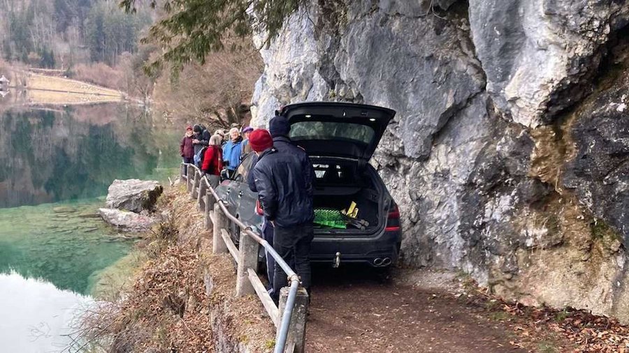 77-Year-Old Tourist In Alpina B3 Touring Stuck After Blindingly Trusting GPS