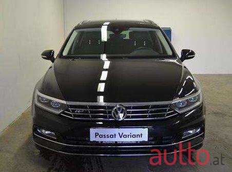 2016' Volkswagen Passat photo #3