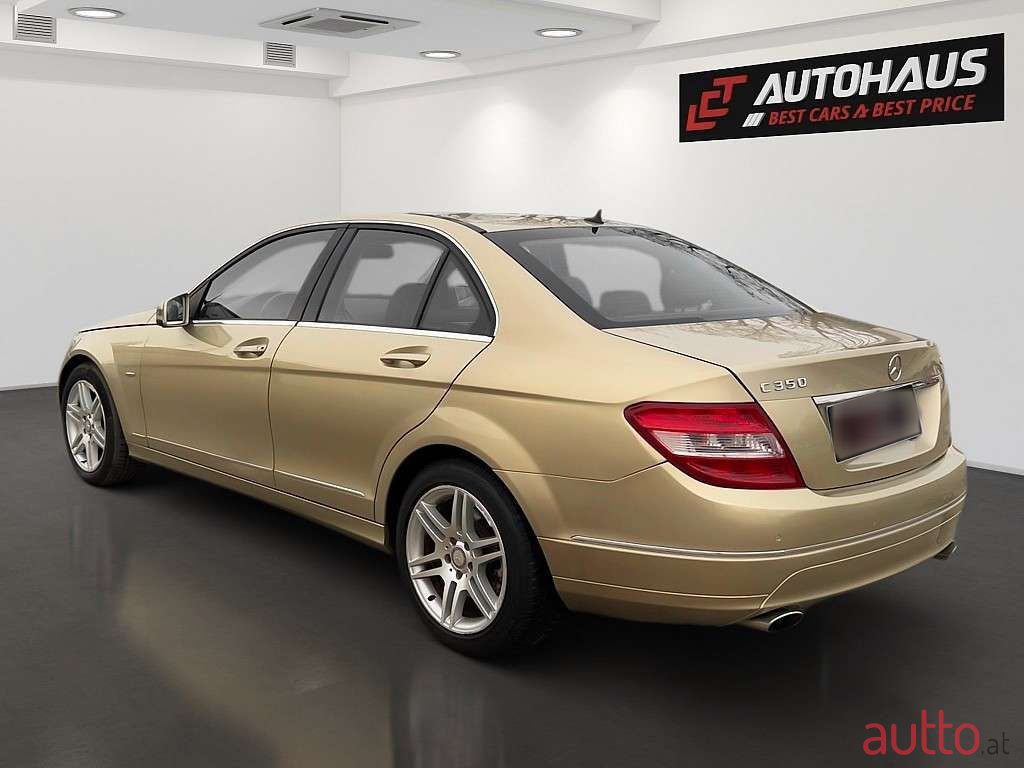 2009' Mercedes-Benz C-Klasse photo #2