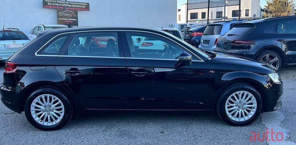 2013' Audi A3 photo #6