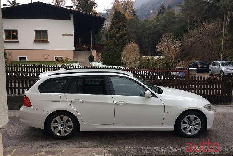 2012' BMW 3Er-Reihe photo #1