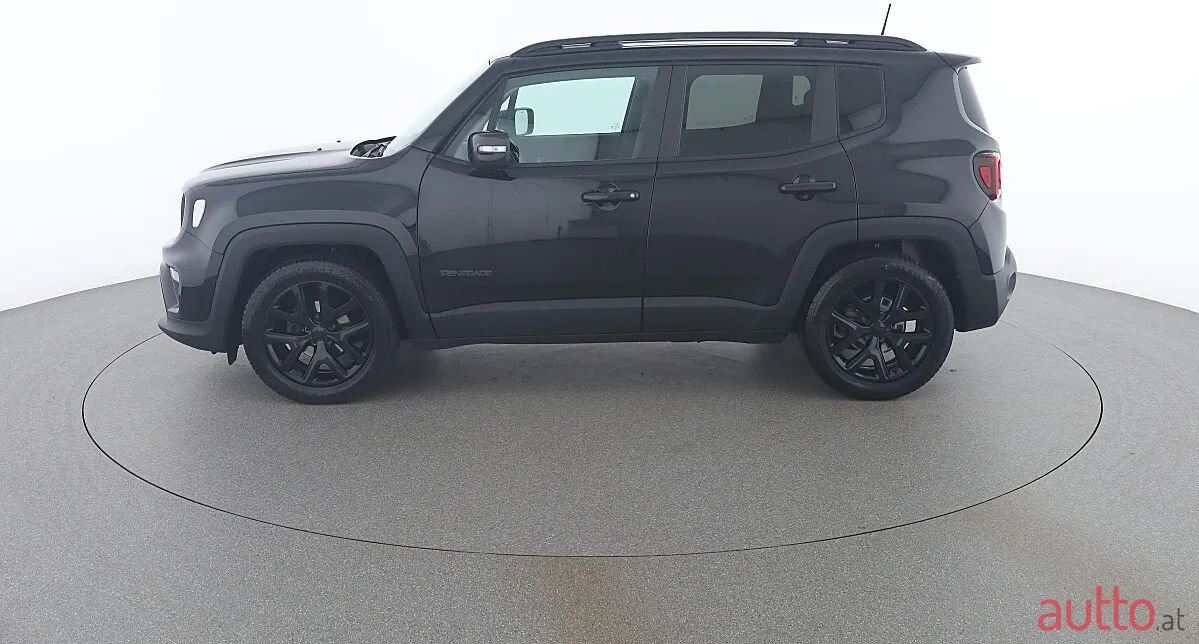 2020' Jeep Renegade photo #2