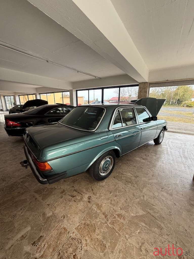 1983' Mercedes-Benz E-Klasse photo #4