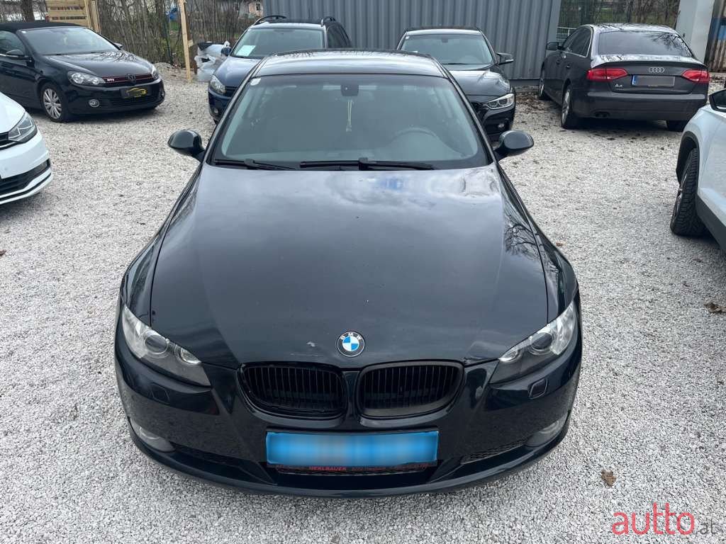 2008' BMW 3Er-Reihe photo #5