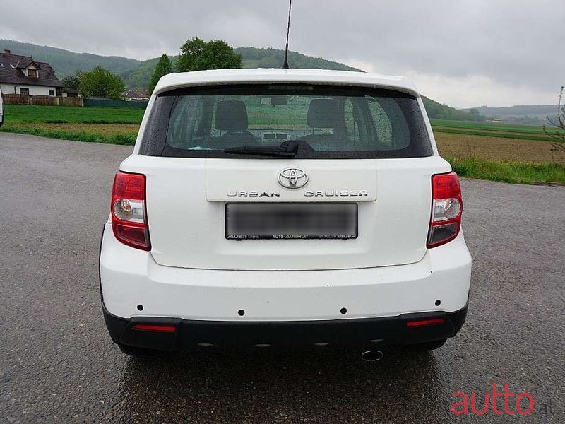 2012' Toyota Urban Cruiser photo #5