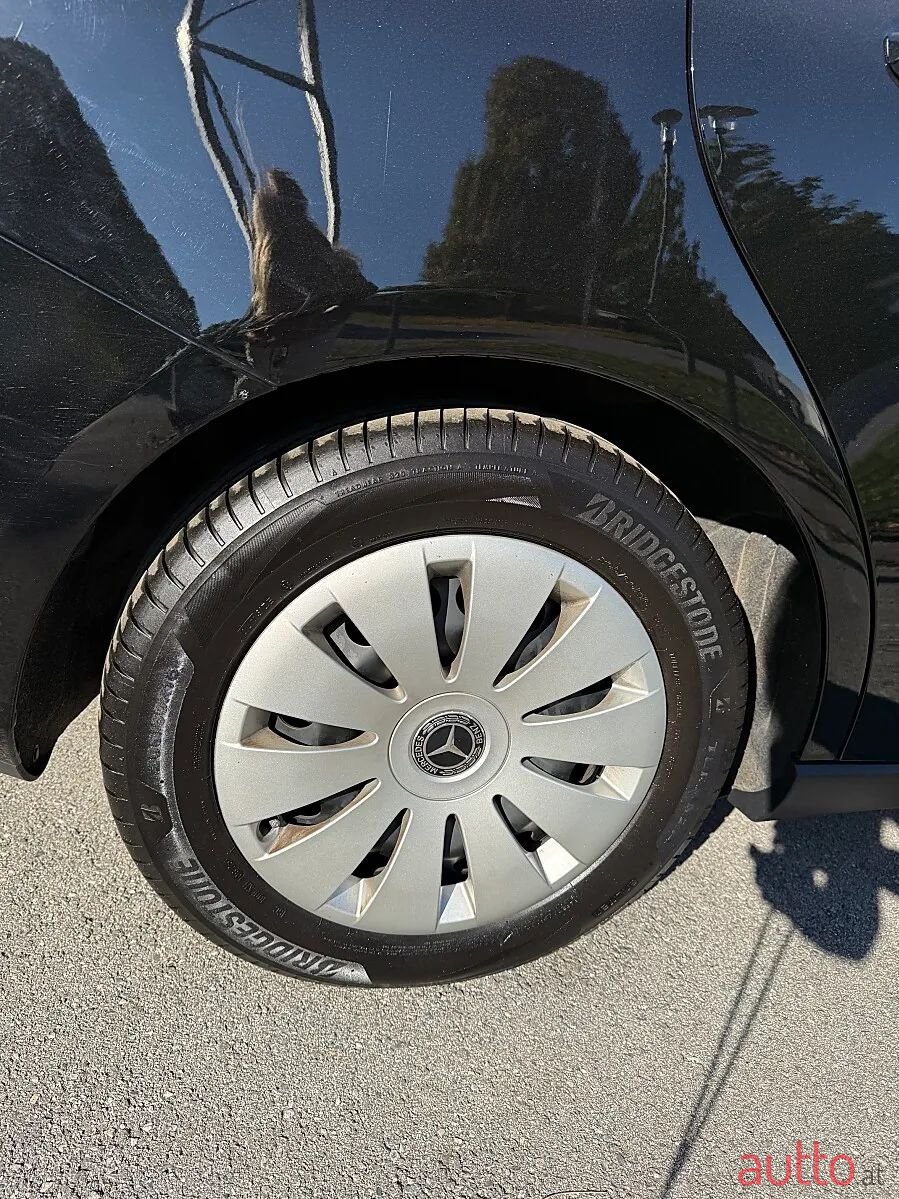 2019' Mercedes-Benz B-Klasse photo #4