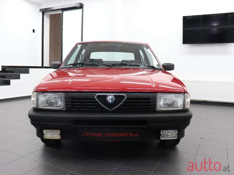 1986' Alfa Romeo 33 photo #5