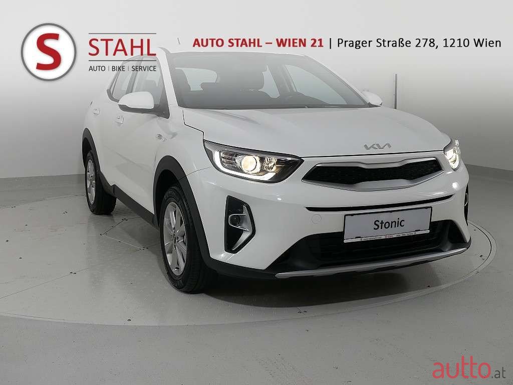 2022' Kia Stonic photo #1