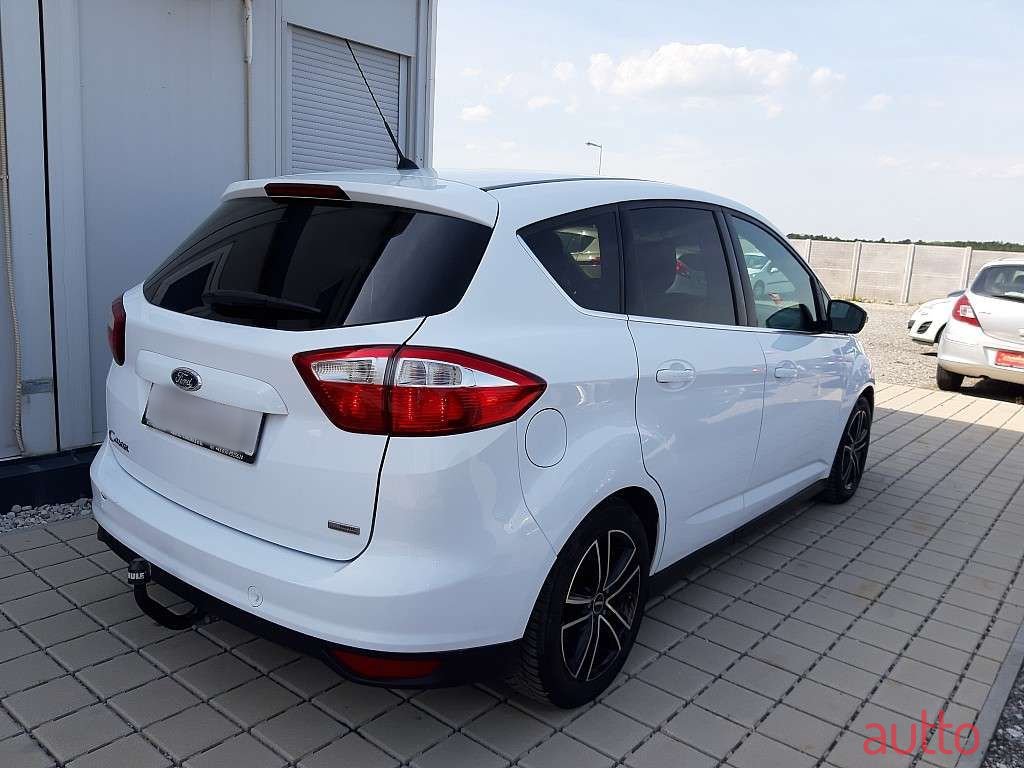 2012' Ford C-MAX photo #6