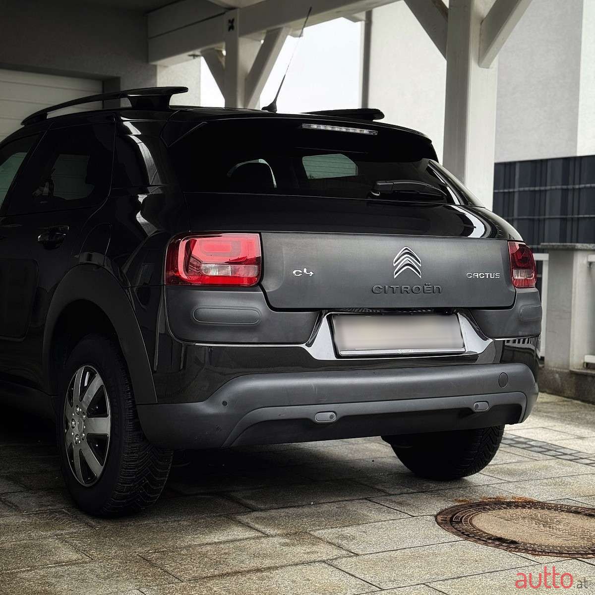2016' Citroen C4 Cactus photo #5