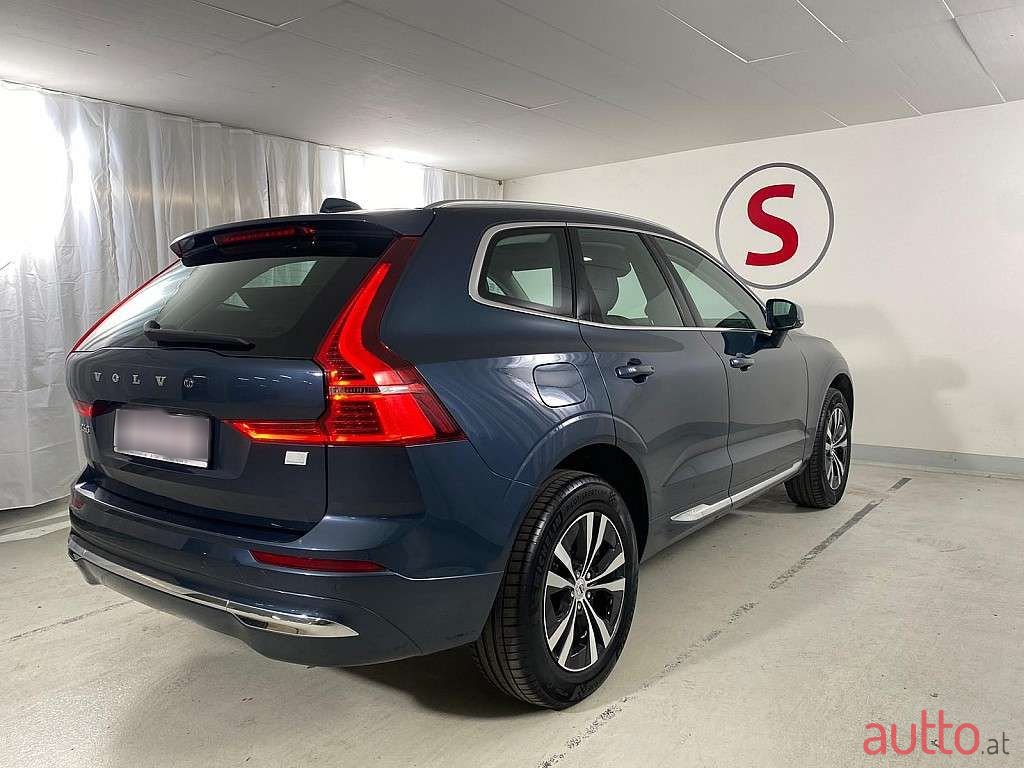 2021' Volvo XC60 photo #1