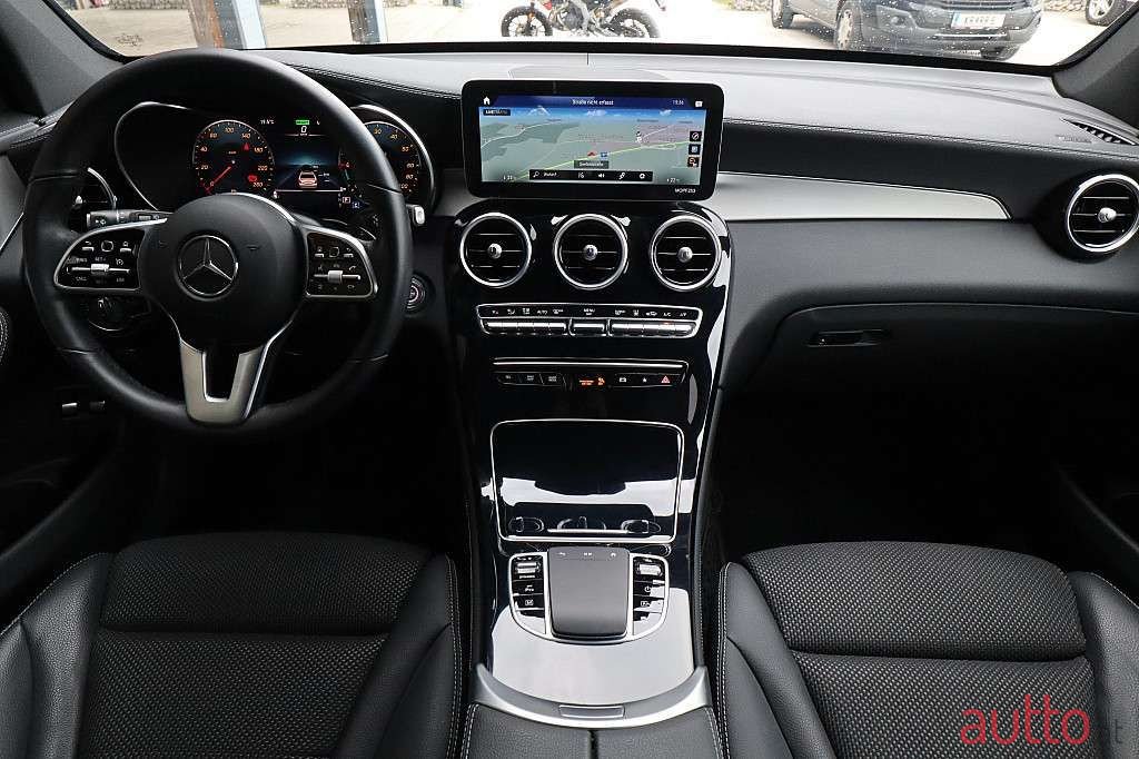 2020' Mercedes-Benz Glc-Klasse photo #5