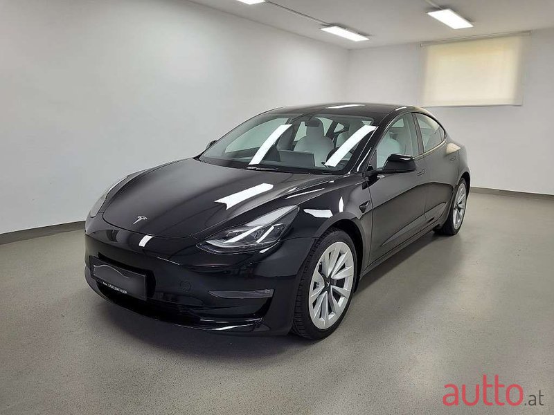 2022' Tesla Model 3 photo #5