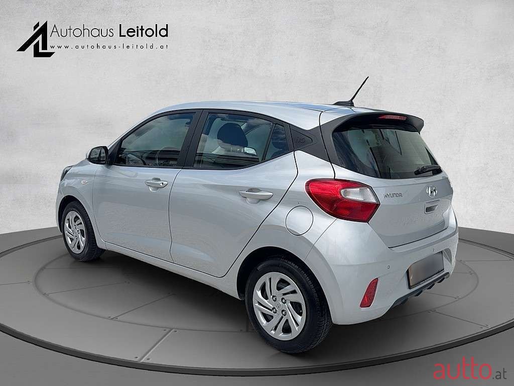 2022' Hyundai i10 photo #4