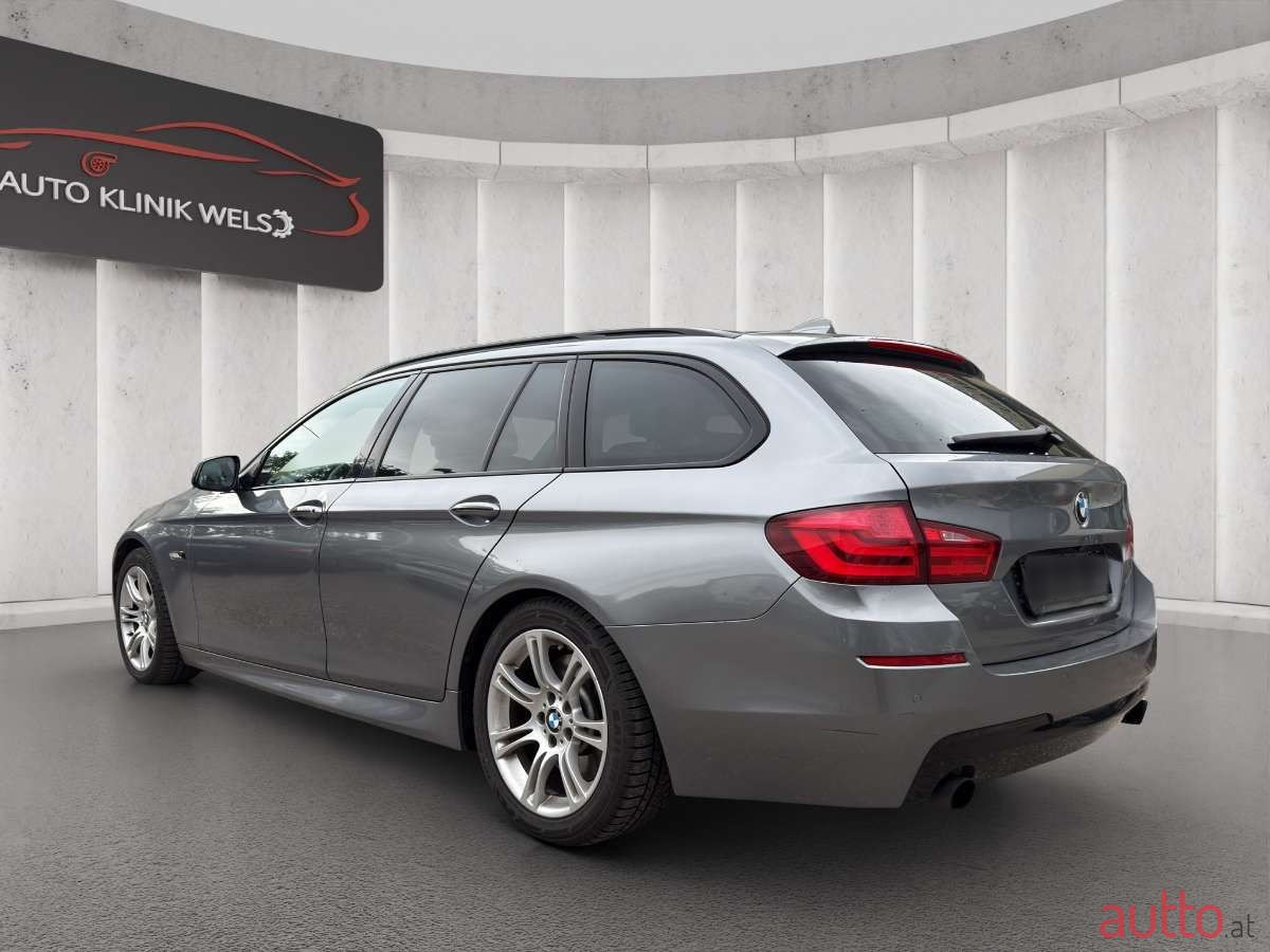 2011' BMW 5Er-Reihe photo #3