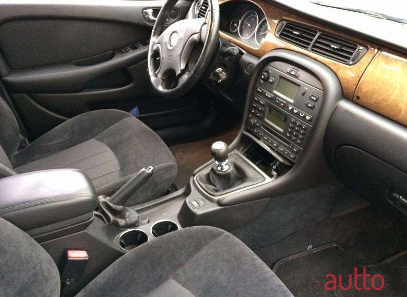 2004' Jaguar X-Type photo #1