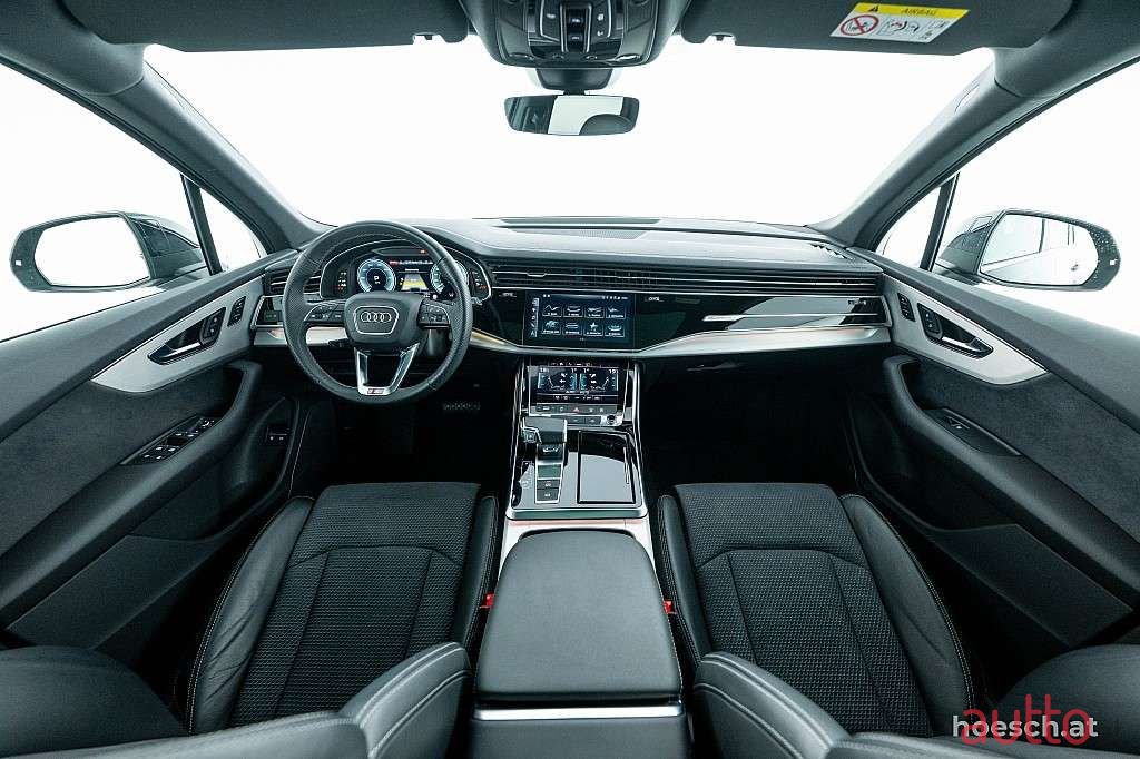 2024' Audi Q7 photo #5