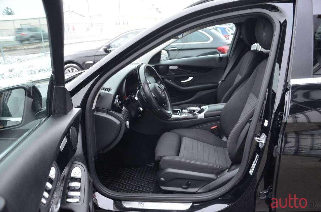2016' Mercedes-Benz C-Klasse photo #6