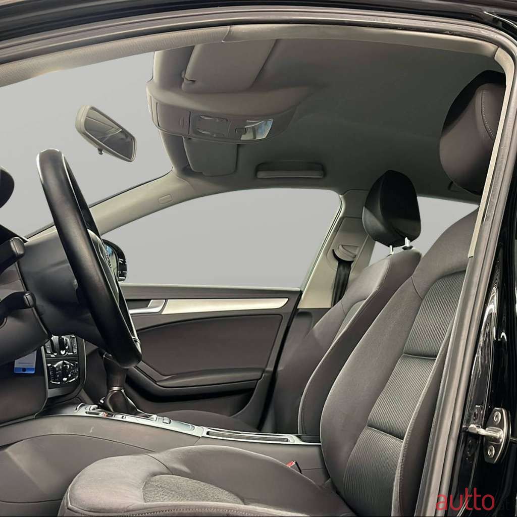 2009' Audi A4 photo #5