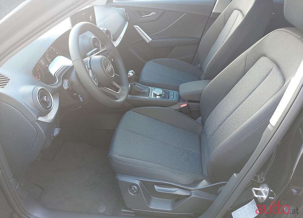 2023' Audi Q2 photo #6