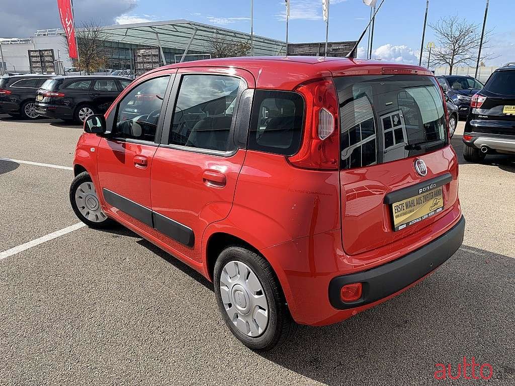2018' Fiat Panda photo #5