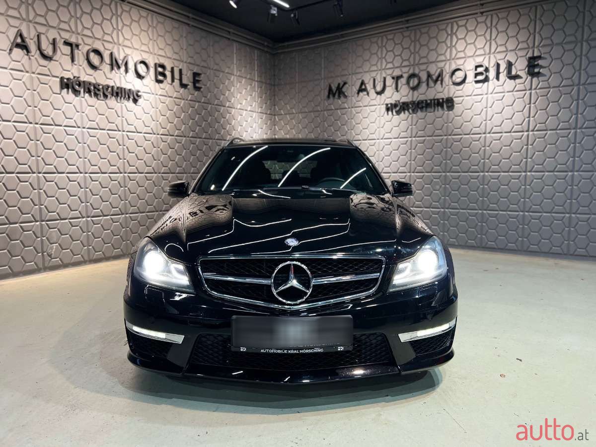 2012' Mercedes-Benz C-Klasse photo #4