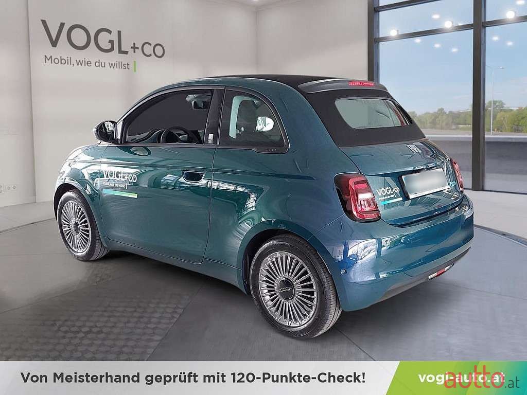 2023' Fiat 500C photo #4