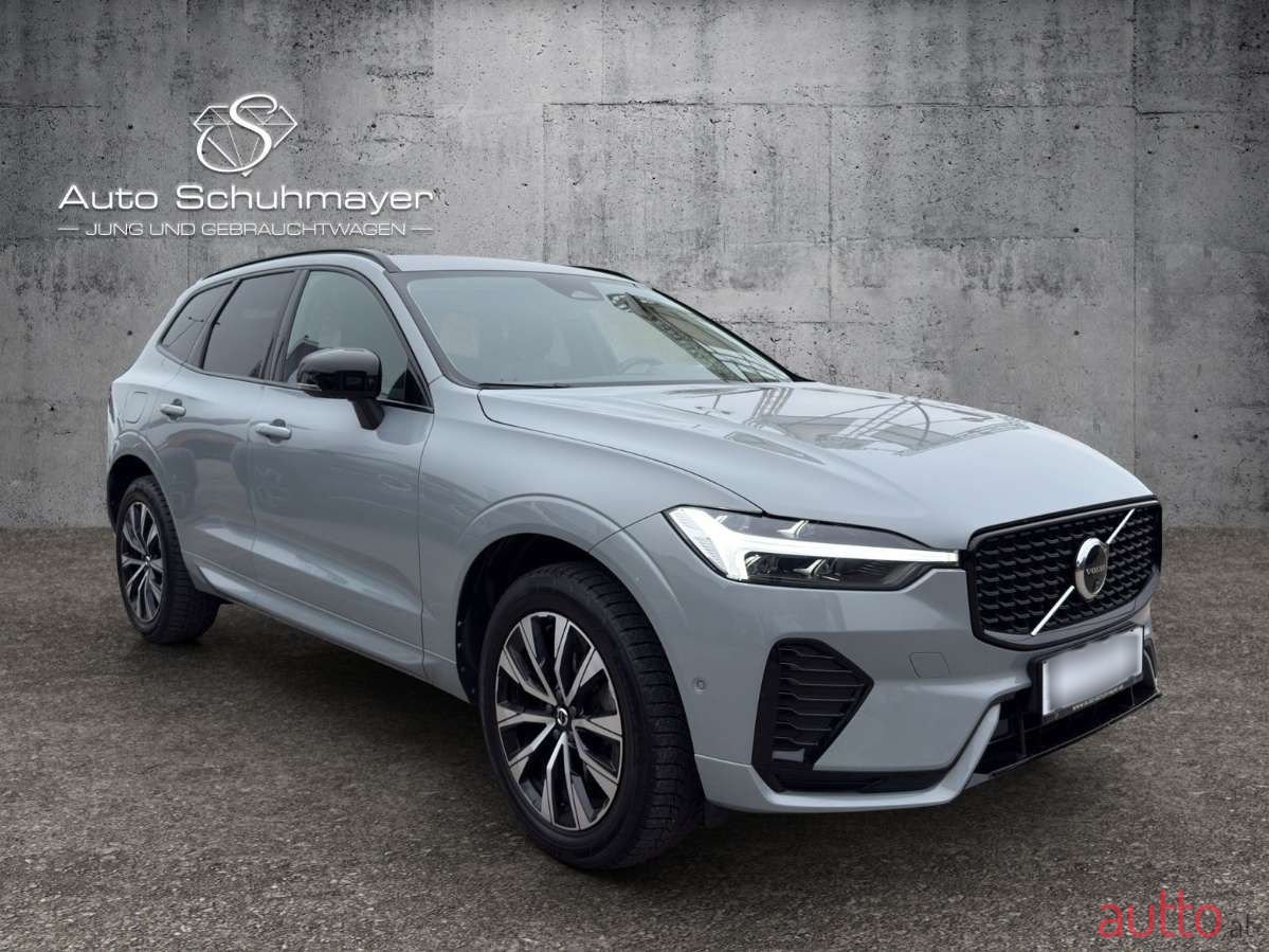 2023' Volvo XC60 photo #6