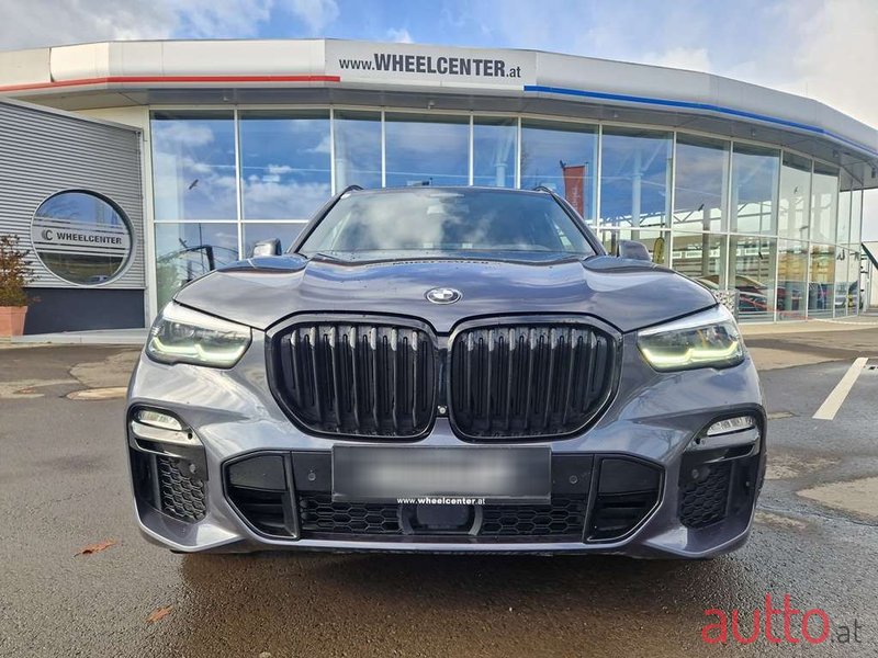 2019' BMW X5 photo #3