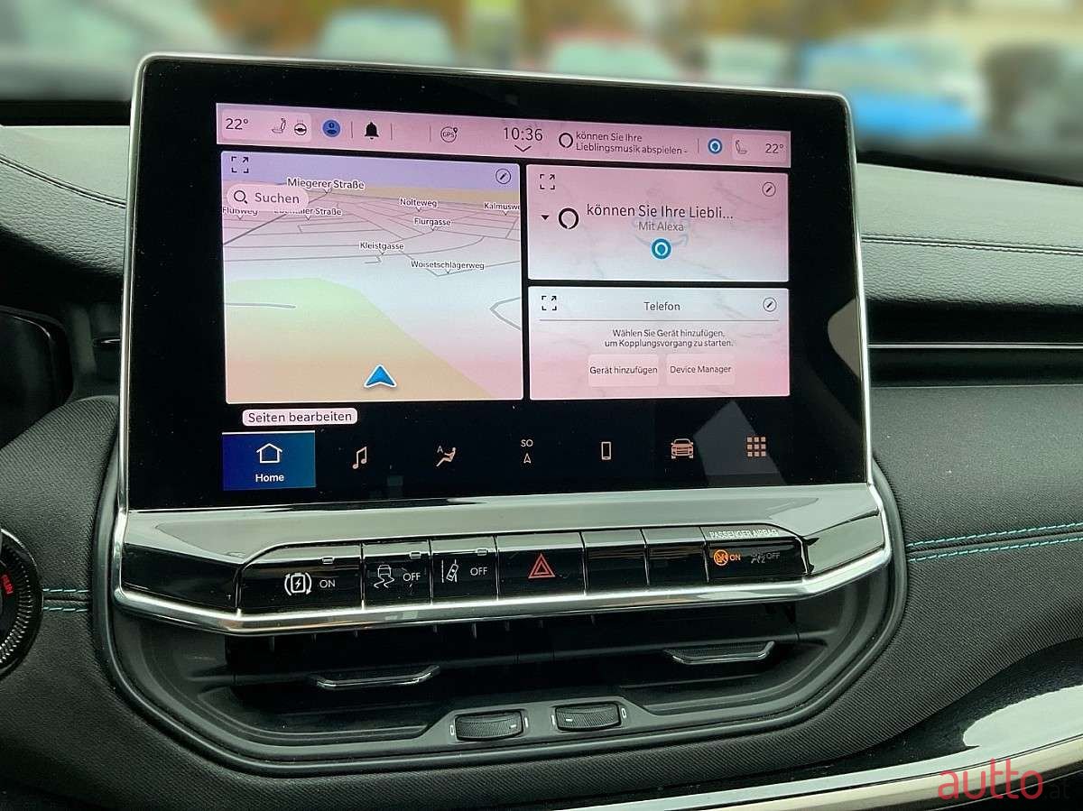 2022' Jeep Compass photo #5