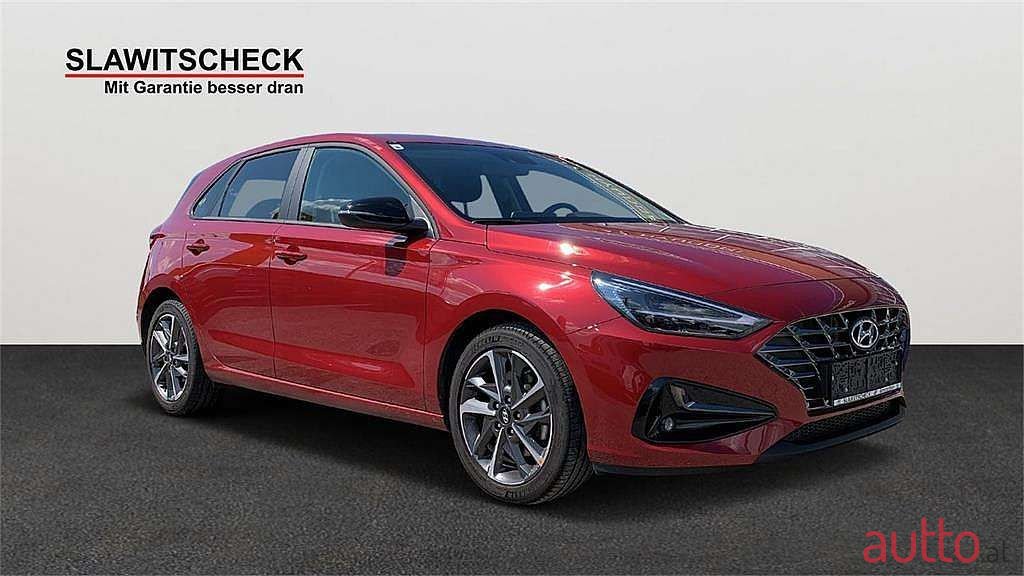 2022' Hyundai i30 photo #6