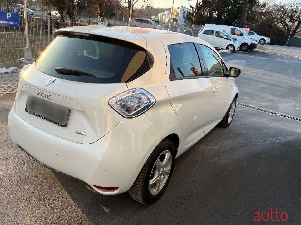 2019' Renault Zoe photo #3