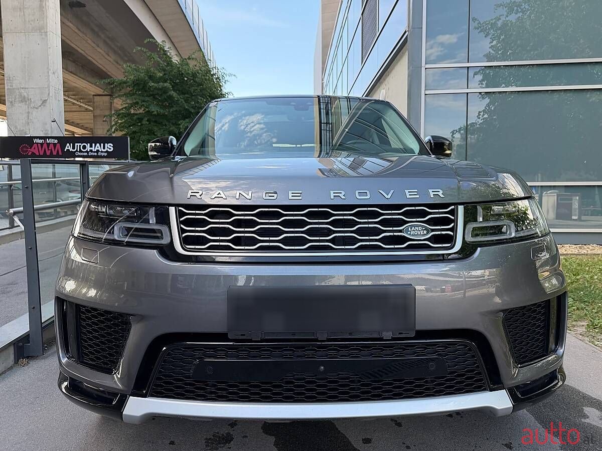2019' Land Rover Range Rover Sport photo #2