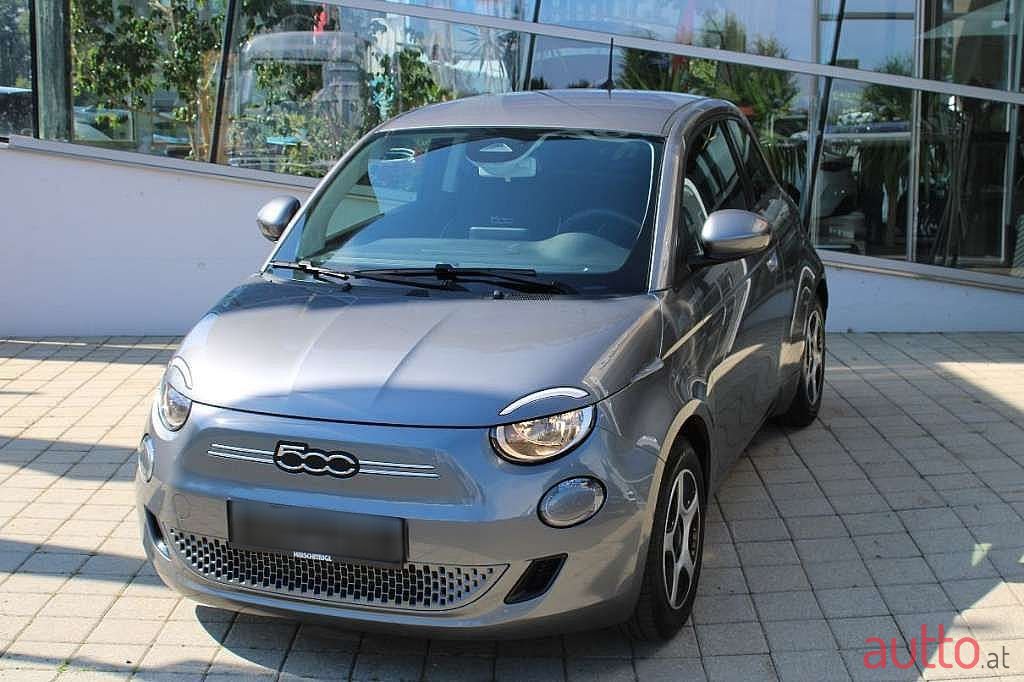 2021' Fiat 500e photo #1
