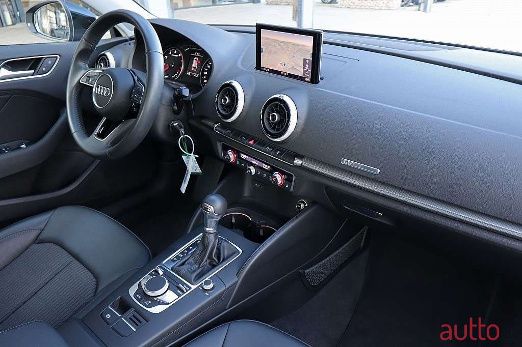 2017' Audi A3 photo #4