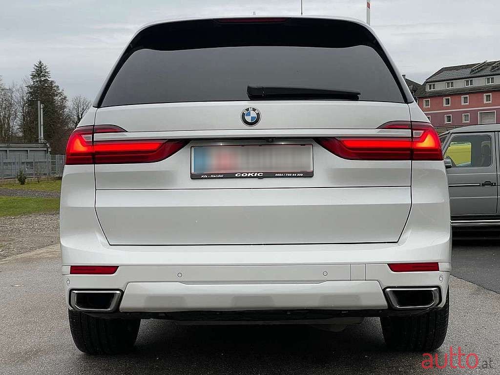 2019' BMW X7 photo #6