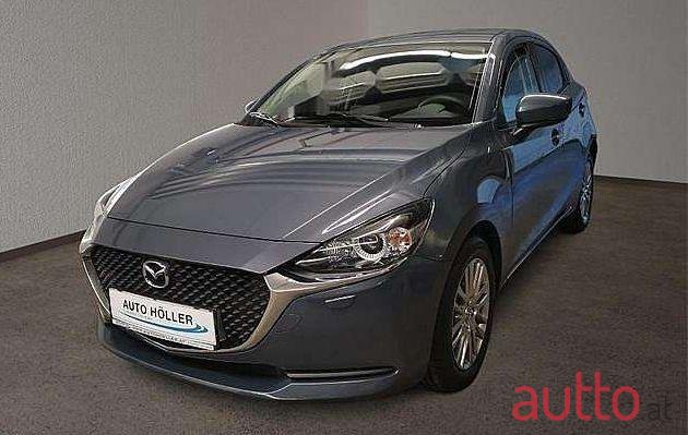 2020' Mazda Mazda2 photo #1