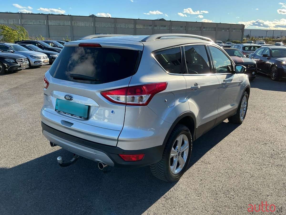2015' Ford Kuga photo #4