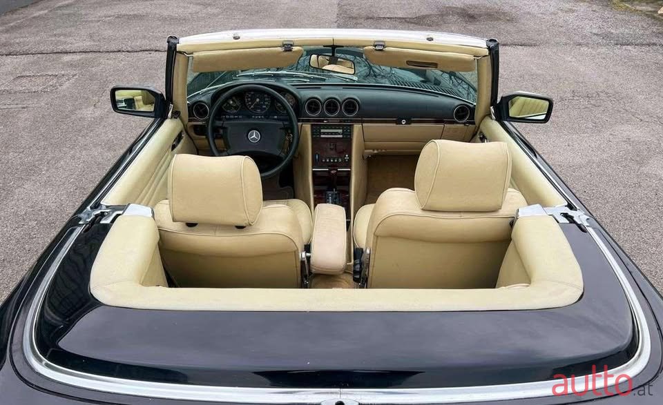 1986' Mercedes-Benz SL 300 R107 Convertible photo #6