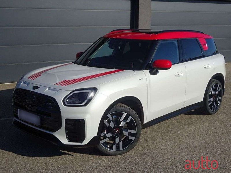 2024' MINI Countryman photo #1