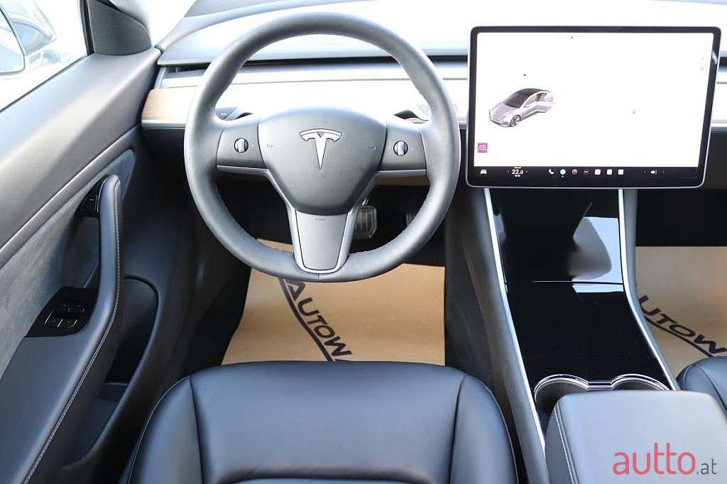 2020' Tesla Model 3 photo #6