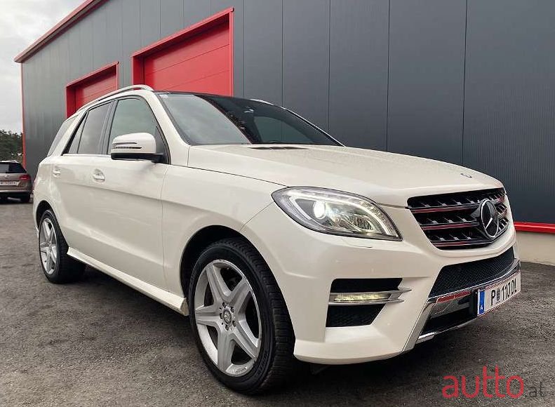 2013' Mercedes-Benz M-Klasse photo #1