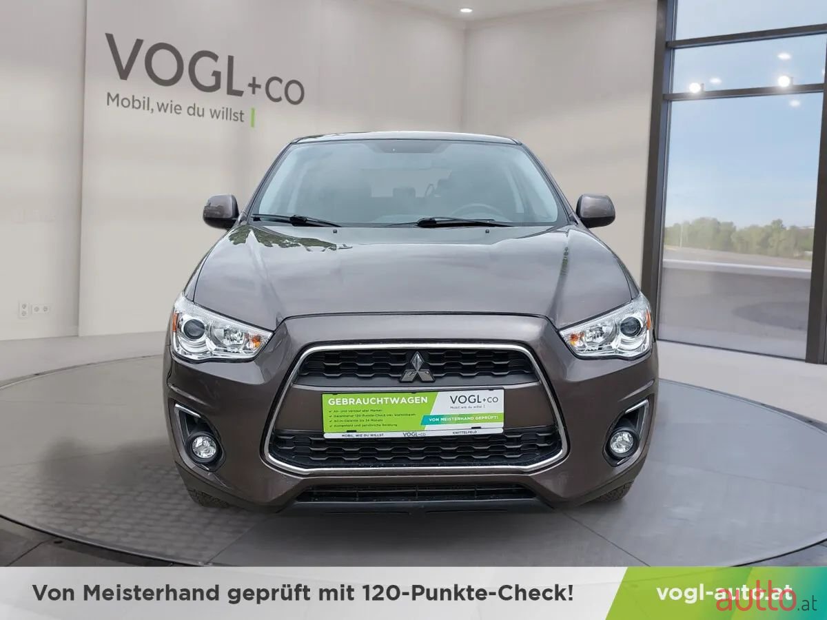 2016' Mitsubishi ASX photo #6